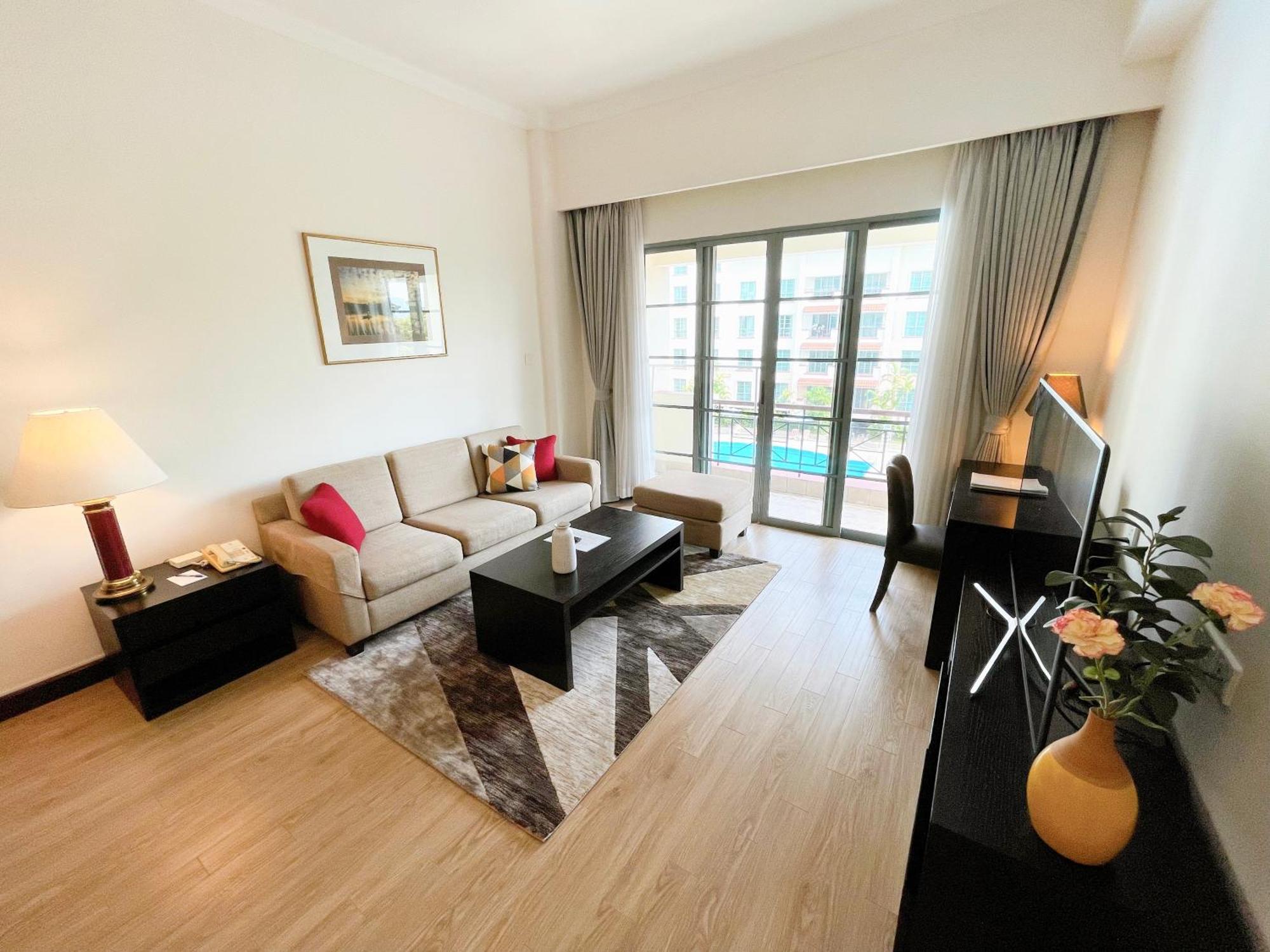 Diamond Westlake Suites Hanoi Esterno foto
