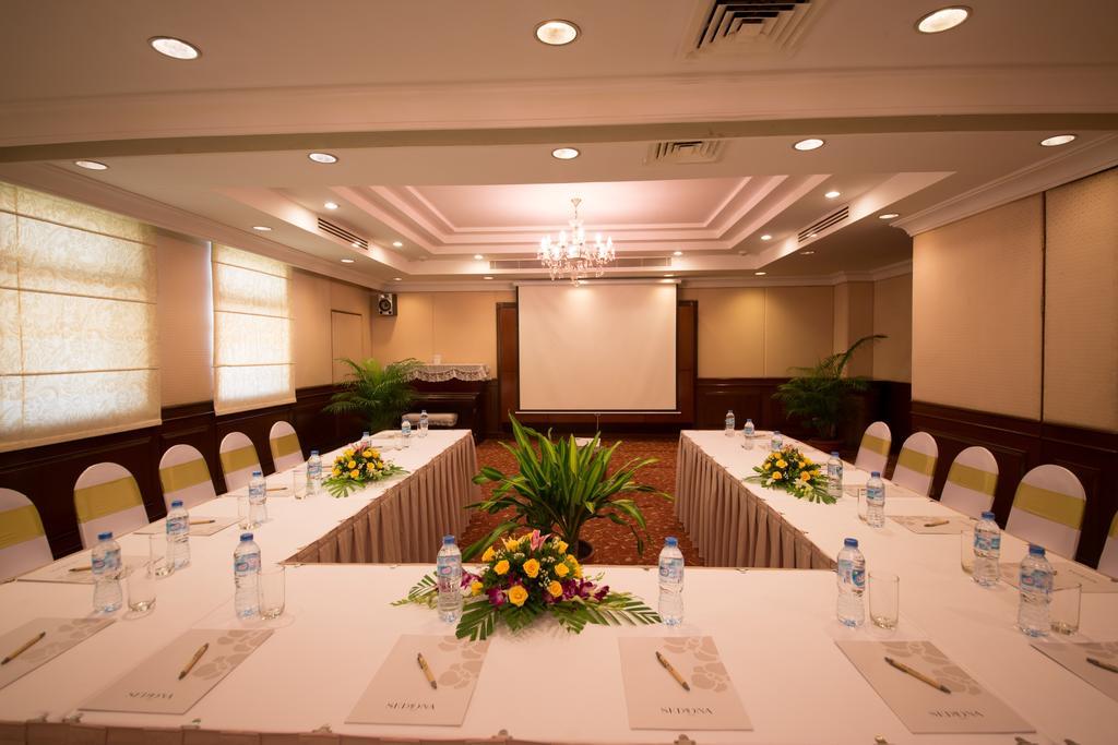 Diamond Westlake Suites Hanoi Esterno foto